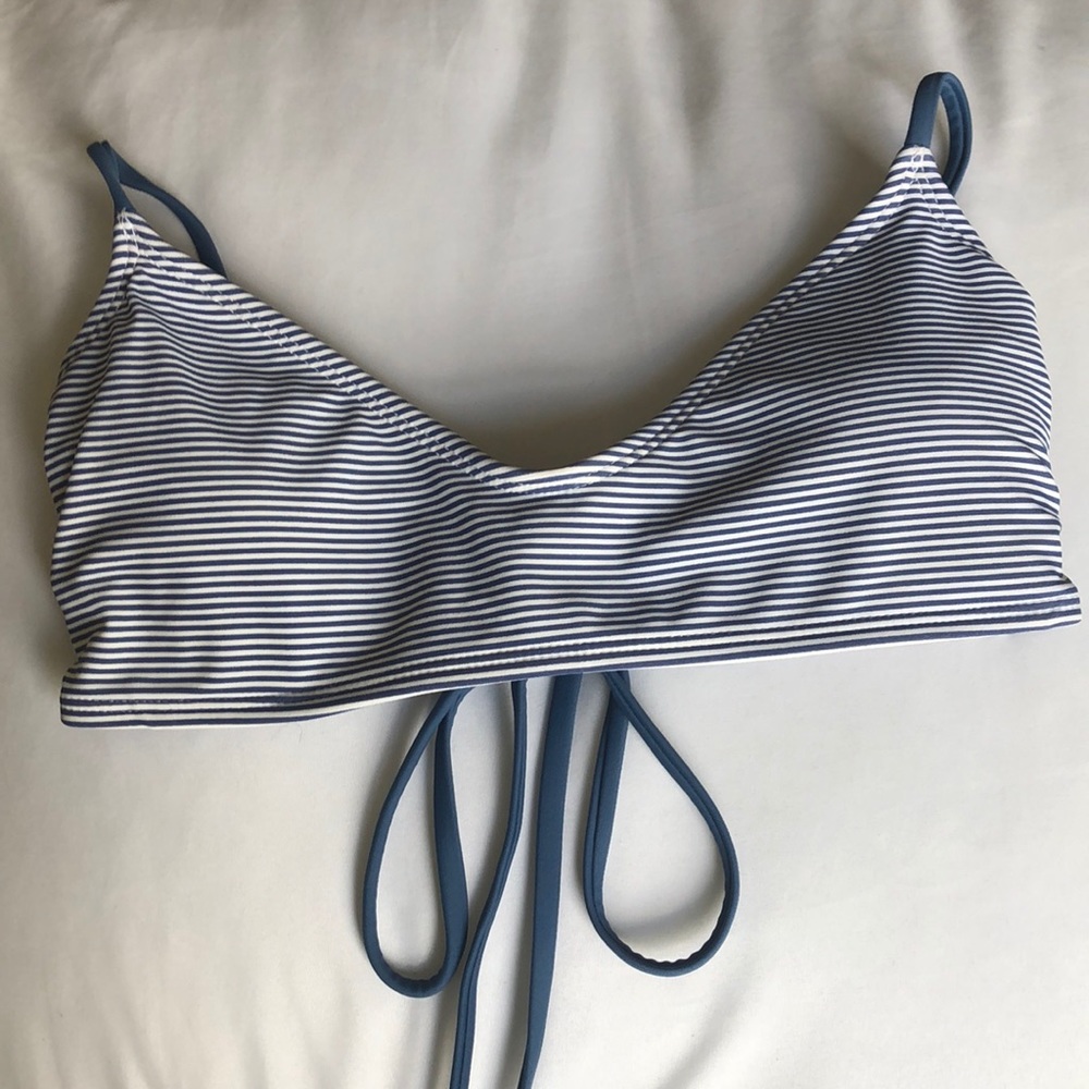 Bathing suit top